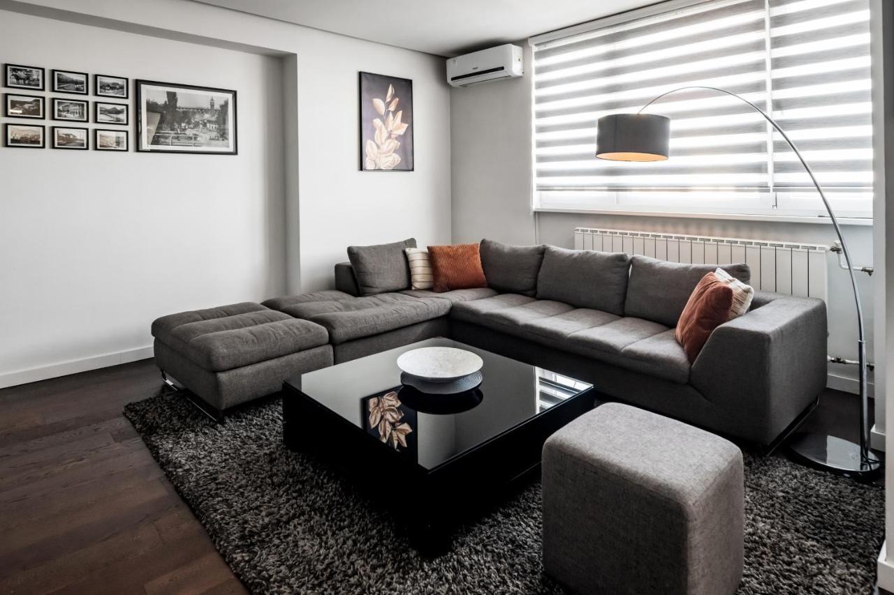 2 Bedroom Penthouse In City Center, Free Parking SJJ Extérieur photo